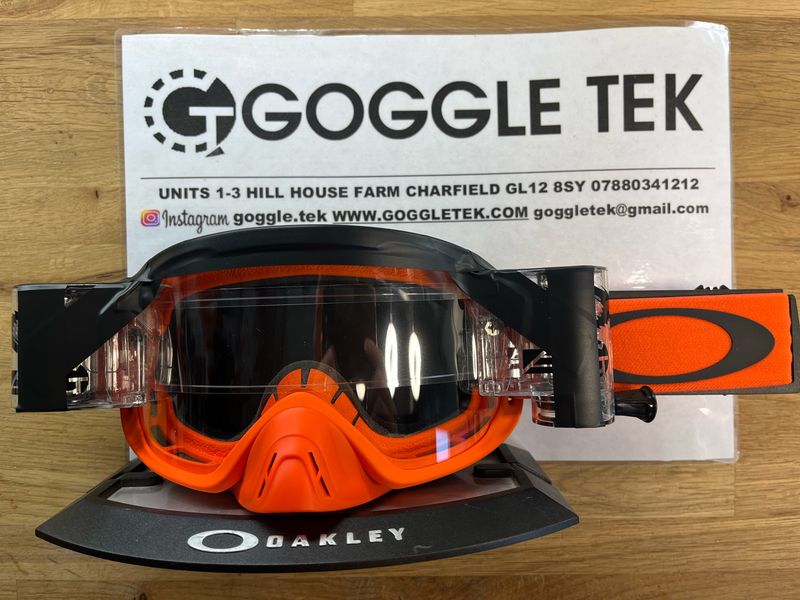 Orange Oakley OFrame 2.0 PRO goggle plus Goggletek 36mm roll off system (clear lens)