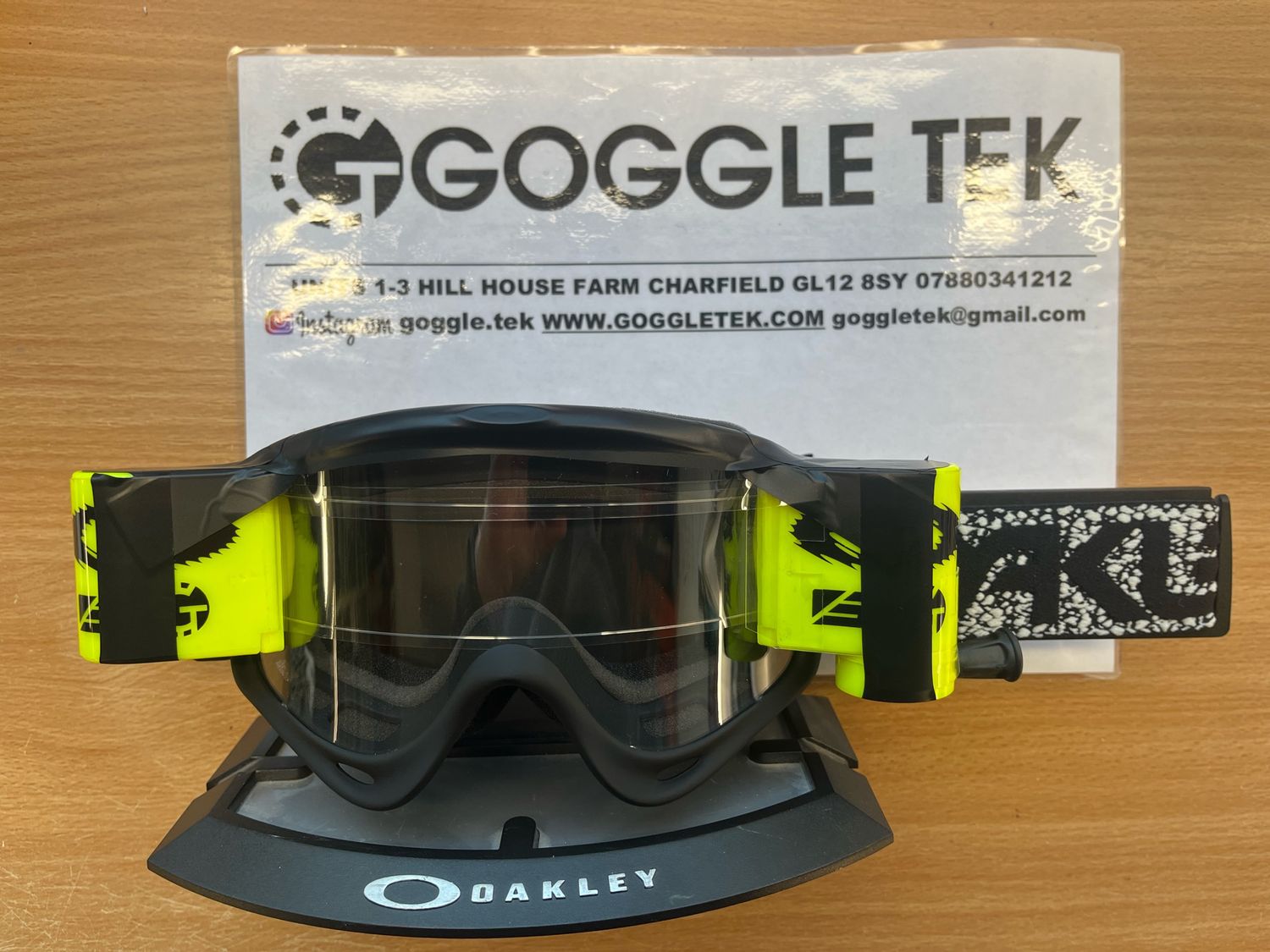 2024 Oakley OFrame Grey Crackle goggle plus Flo Yellow Goggletek 36mm roll-off system (Clear lens)