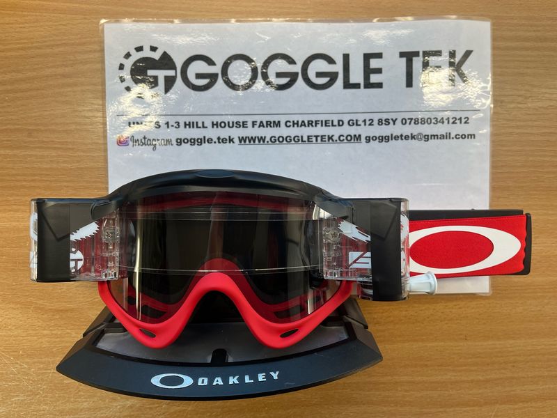 2024 Moto Red Oakley OFrame goggle plus Goggletek 36mm roll-off system (smoked lens)