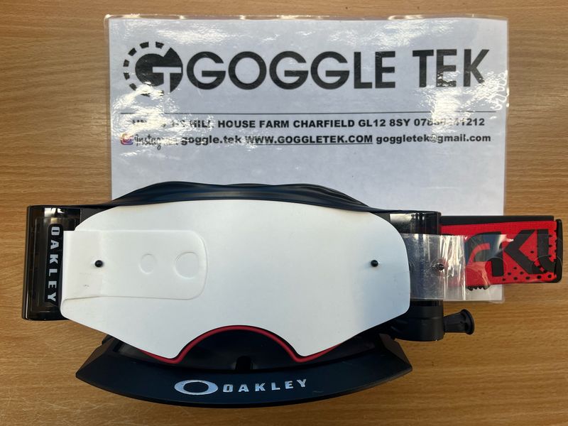 New GP Prepped Oakley Airbrake Goggle plus Goggletek 48mm roll off system with 7 laminated tear offs (clear lens)