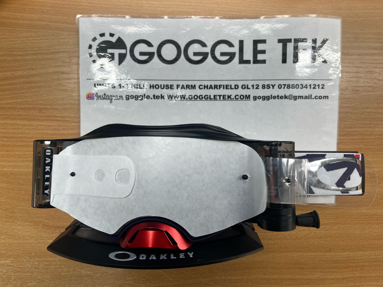 New GP Prepped Oakley Airbrake Troy Lee Designs Goggle plus Goggletek 48mm roll off system with 7 laminated tear offs (clear lens)