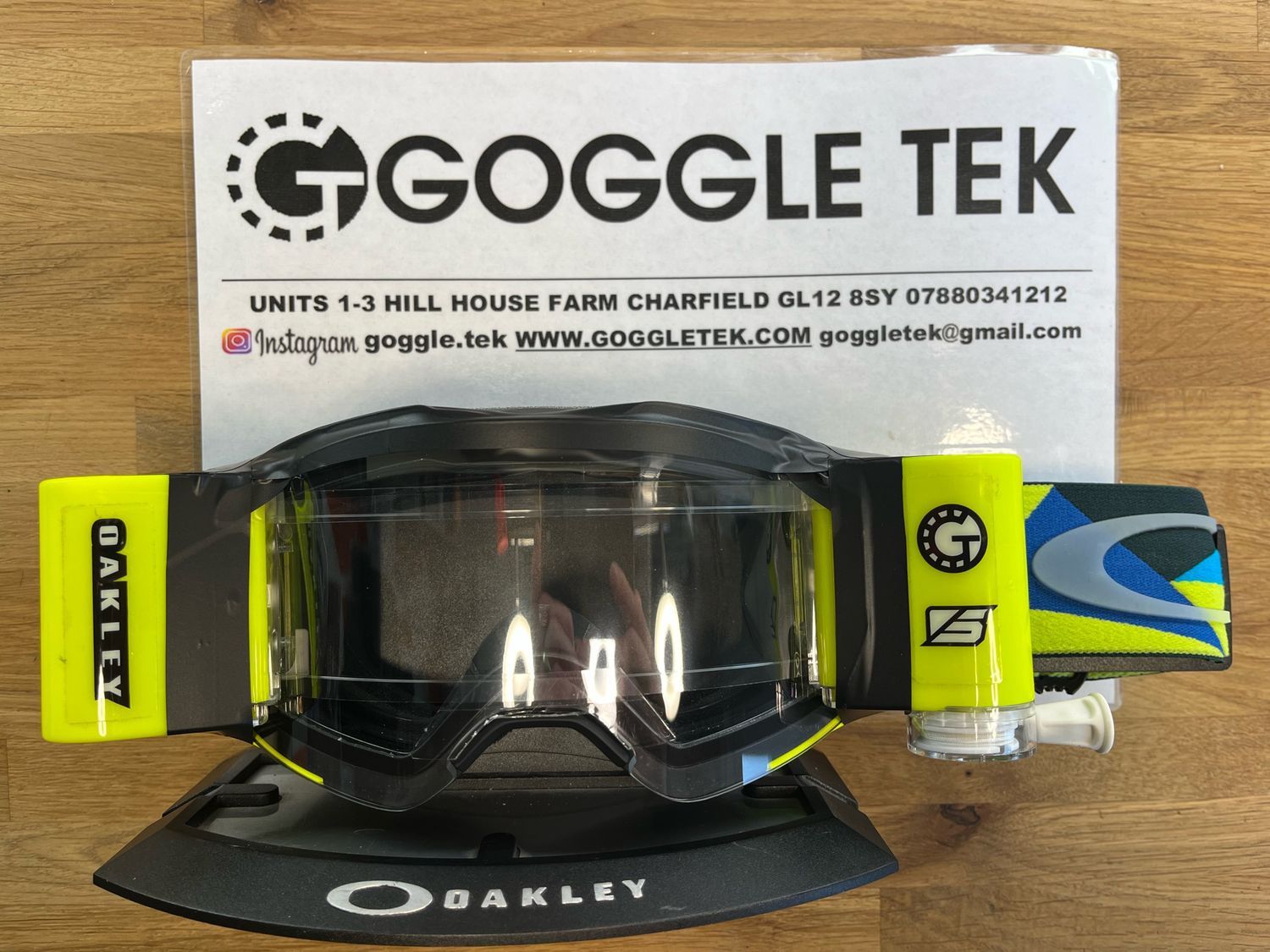 Oakley Frontline Tri-Retina goggle plus Goggletek 48mm roll-off system (Clear lens)
