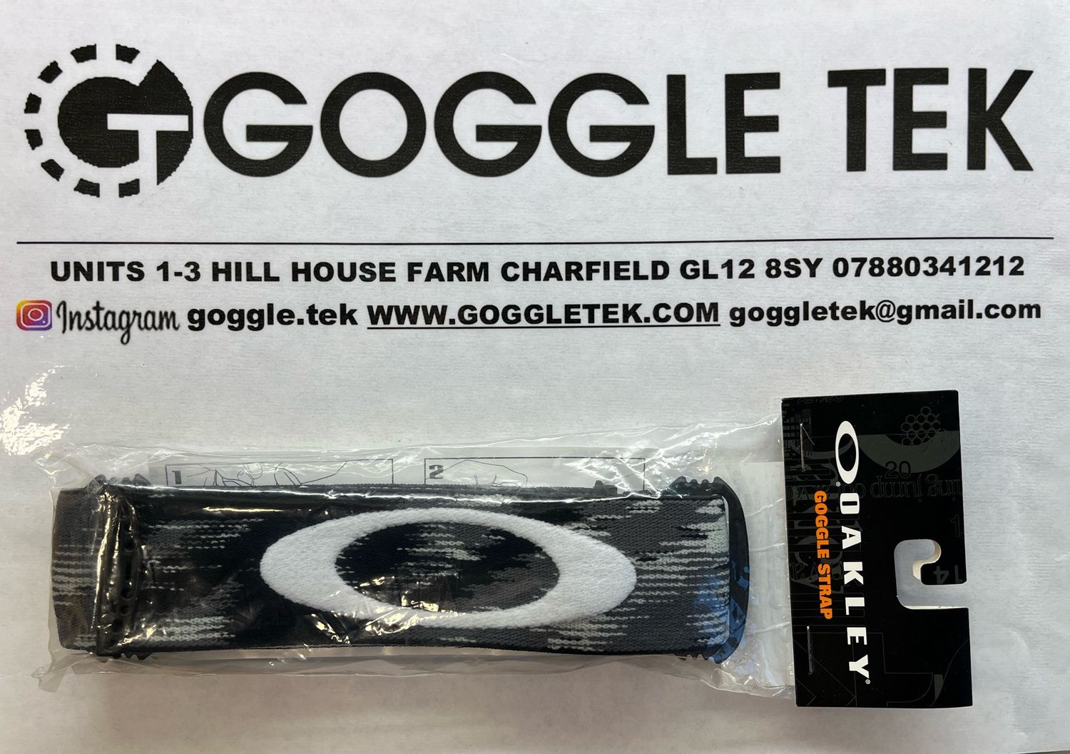 Oakley Airbrake Black strap replacement