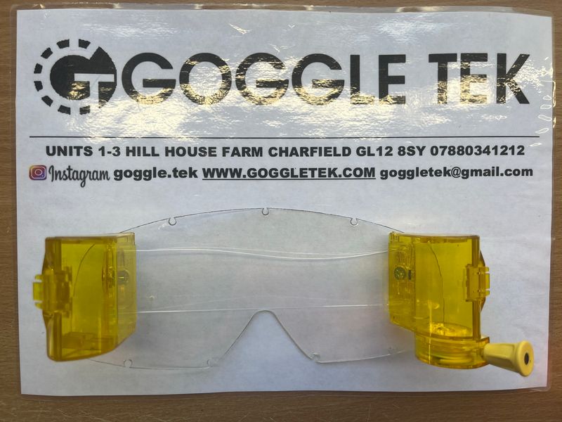 Yellow Oakley OFrame 36mm roll-off system with fishing line, clear mudstrip & film (Clear lens)