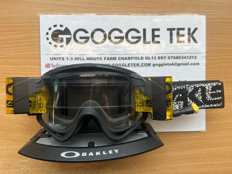 2024 Oakley OFrame Grey Crackle goggle plus Yellow Long Pull Goggletek 36mm roll-off system (Clear lens)