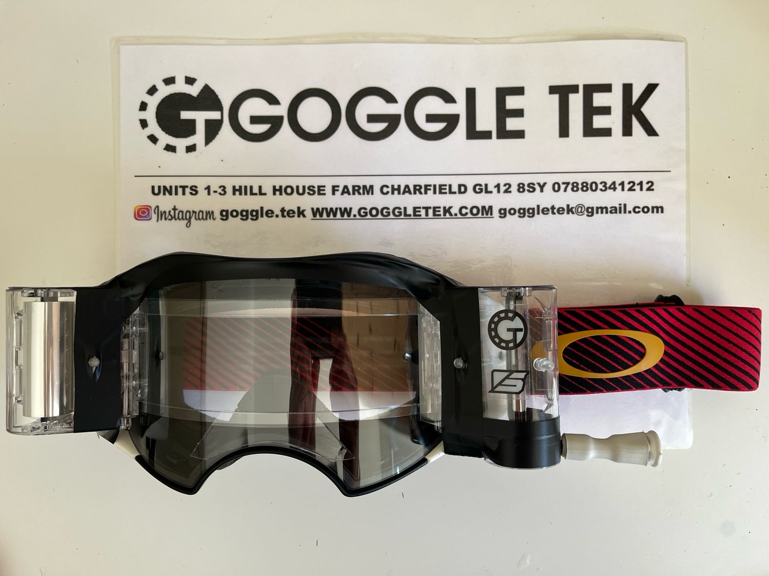 Second Hand Oakley Airbrake Goggle plus New Goggletek 48mm roll off system (clear lens)