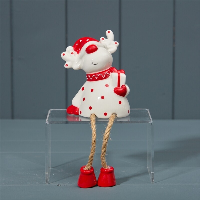 Sitting Ceramic Reindeer ornament (9.5cm)