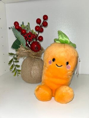 Cheerful Carrot: Palm Pals Soft Toy
