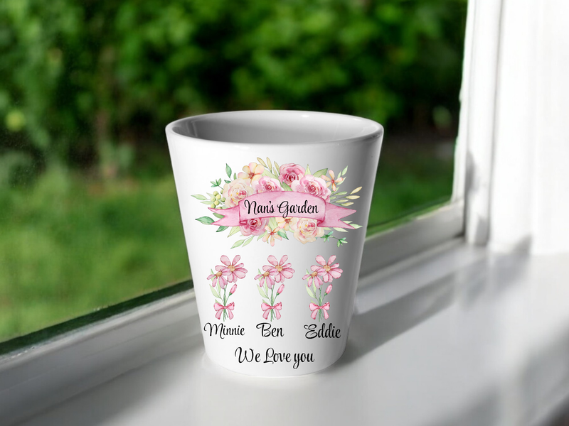 Personalised Mother&#39;s Day Floral Pot: For Grandma