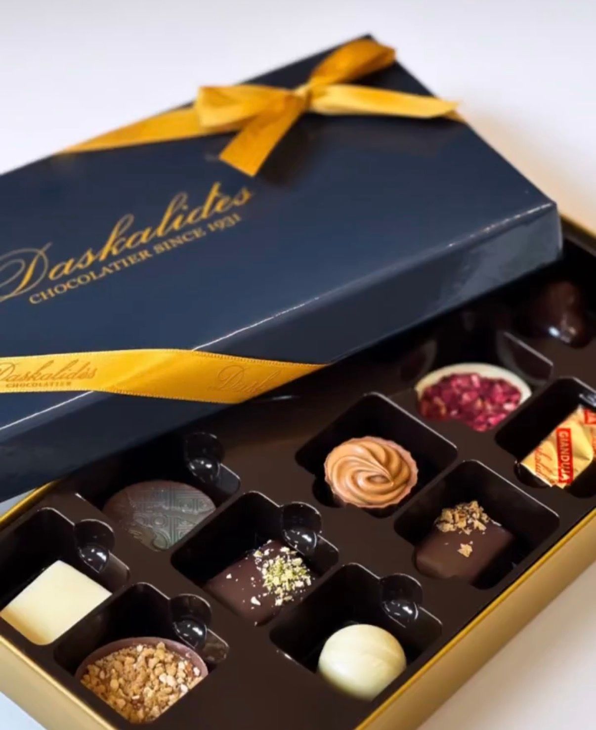 Caja Luxe Deskalidès Chocolatiers
