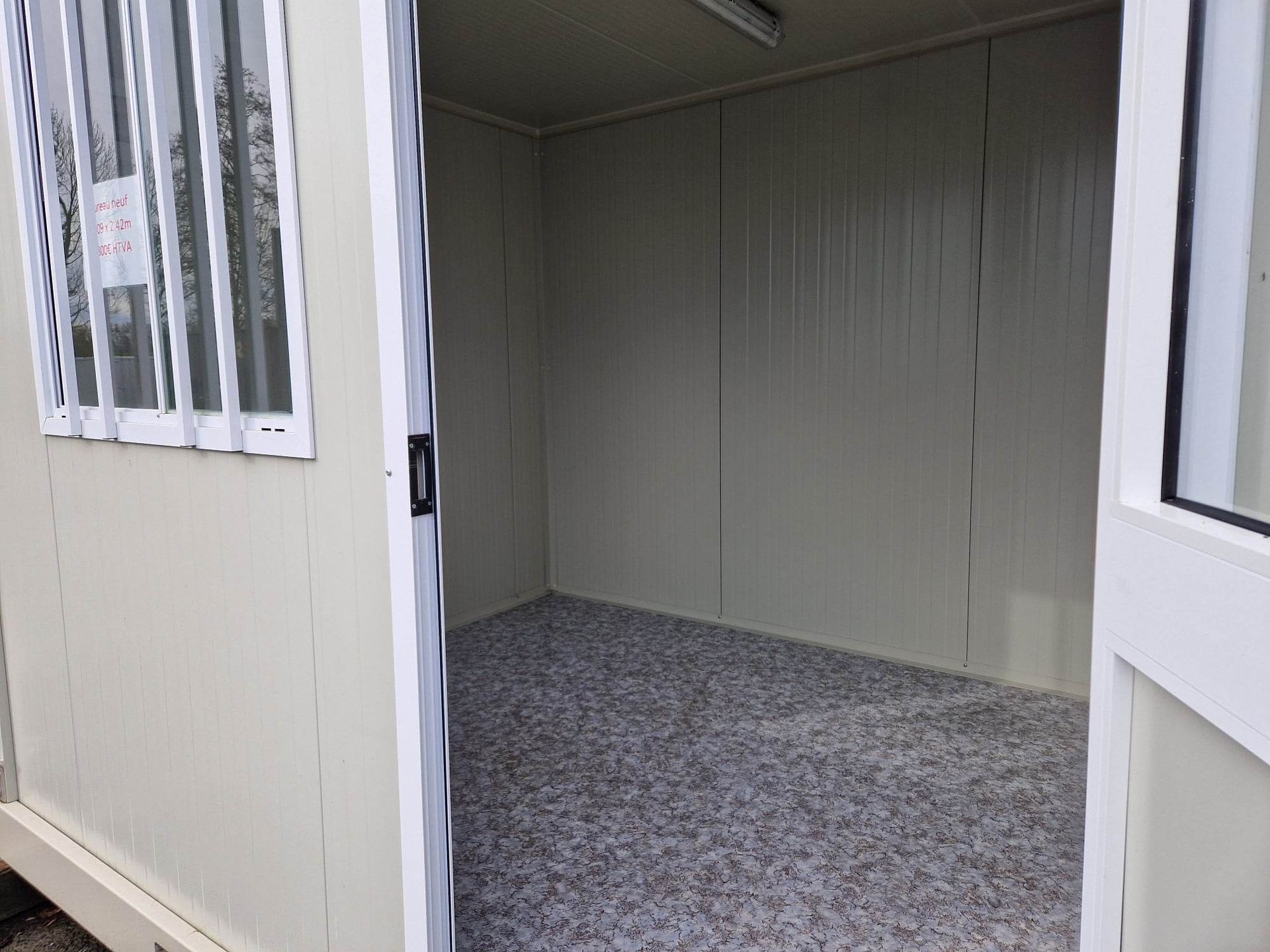 Bungalow de chantier 3.09 x 2.42m