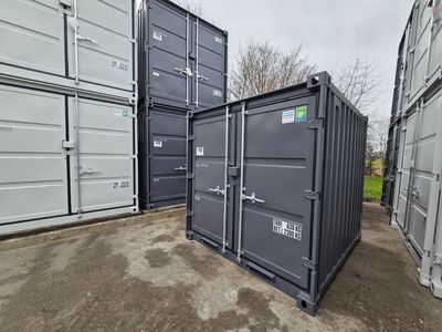 Stockage  8' avec protège-cadenas GRIS 7015