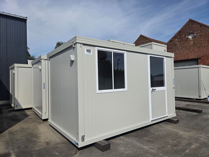 Bungalow de chantier 4,09m x 2,42m