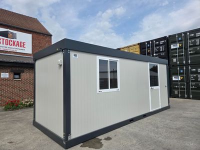 Bureau 6.09 x 2.42m - DISPO