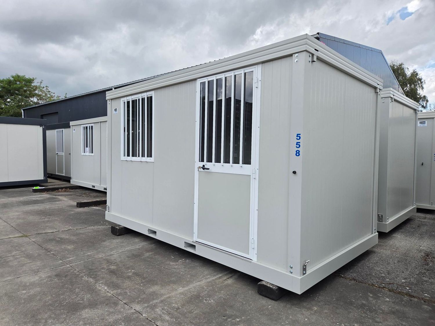 Bungalow de chantier 4.09 x 2.42m