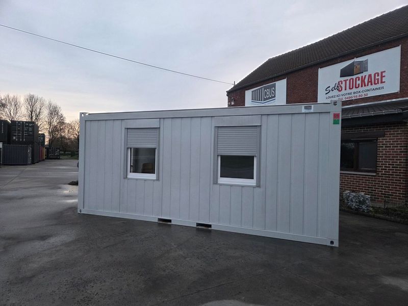 Container Bureau 20' (état neuf, loué quelques semaines)