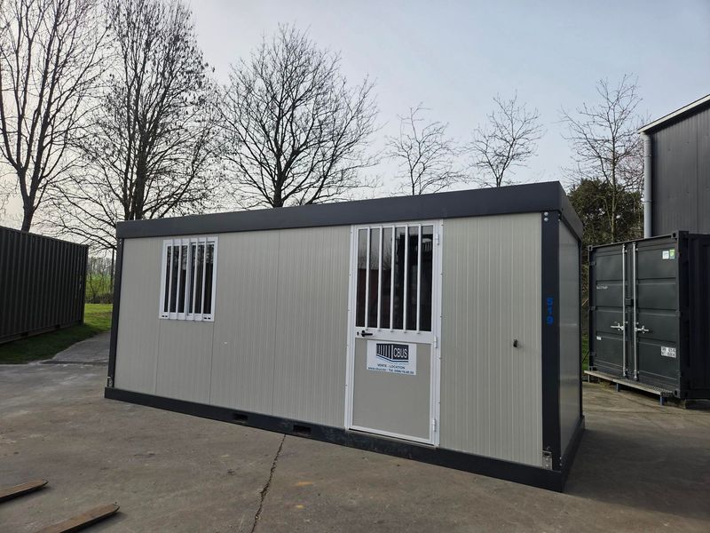 Bungalow de chantier 6.09 x 2.42m occasion