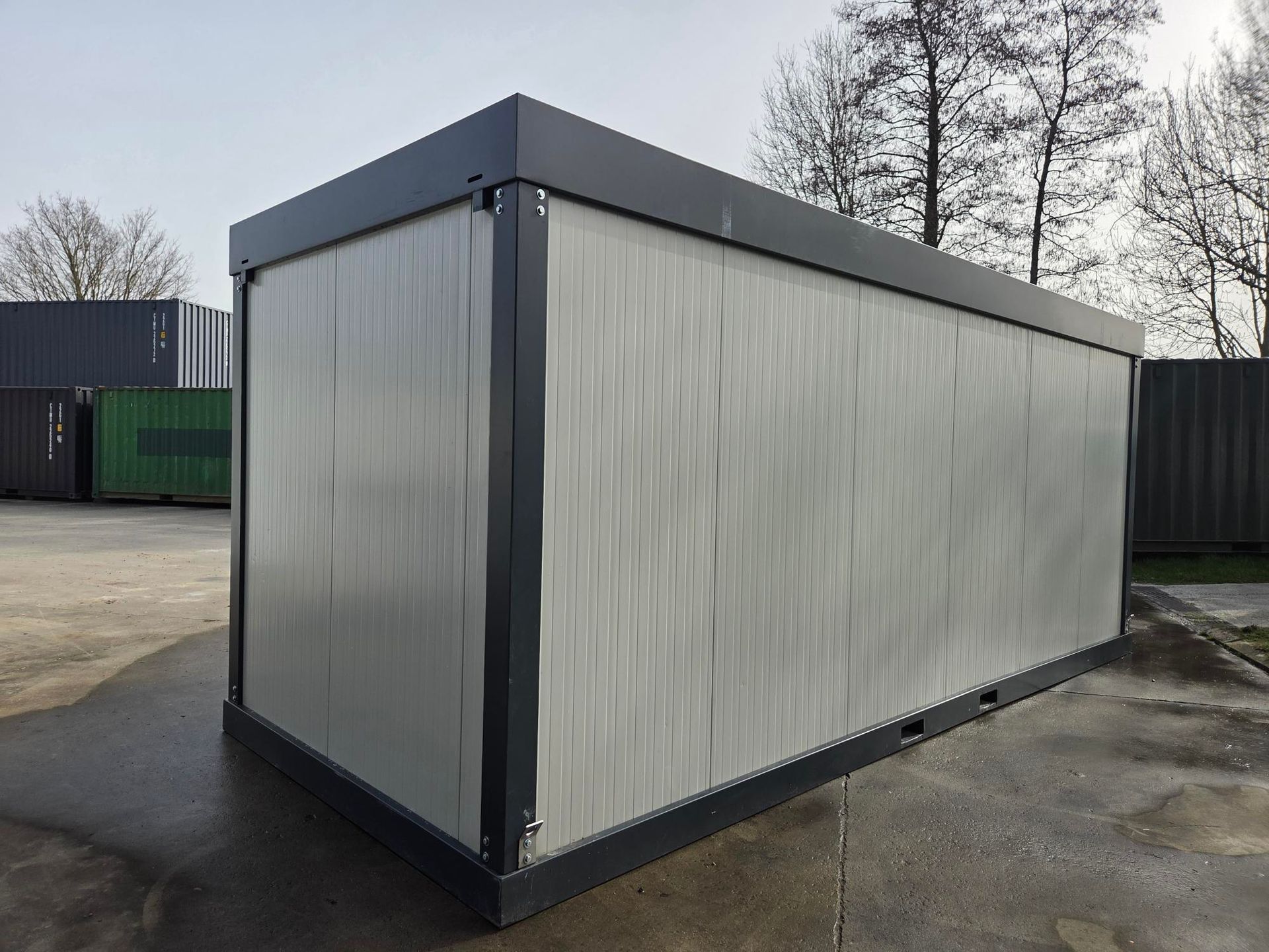 Bungalow de chantier 6.09 x 2.42m occasion