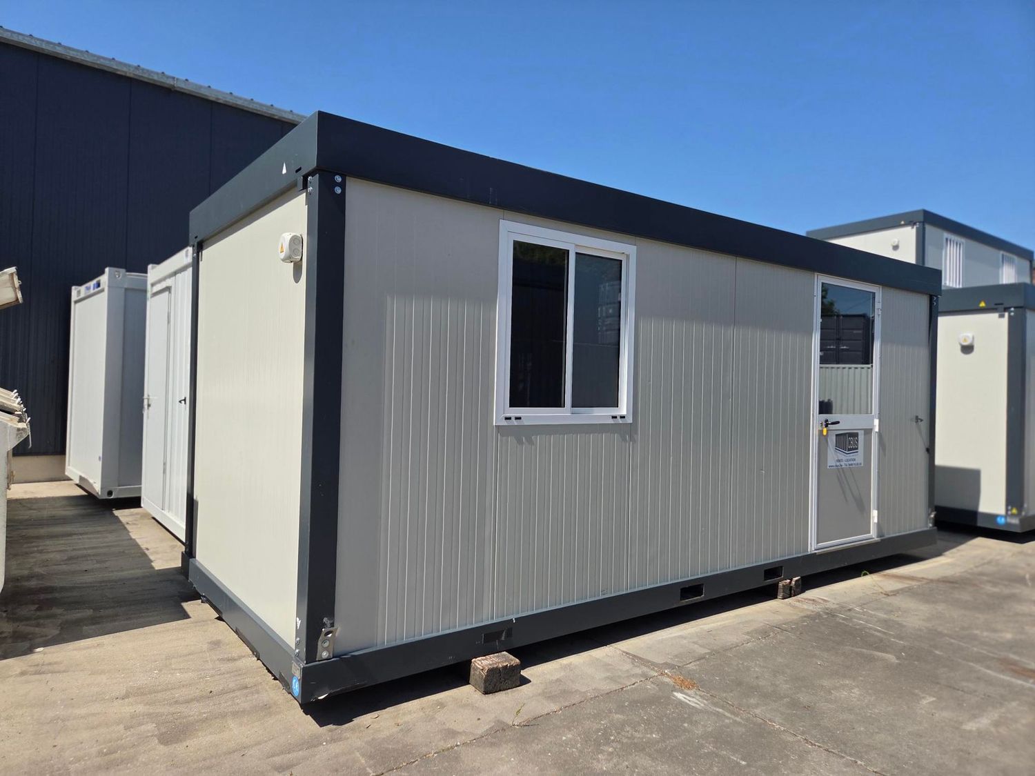 Bungalow de chantier 6.09 x 2.42m occasion