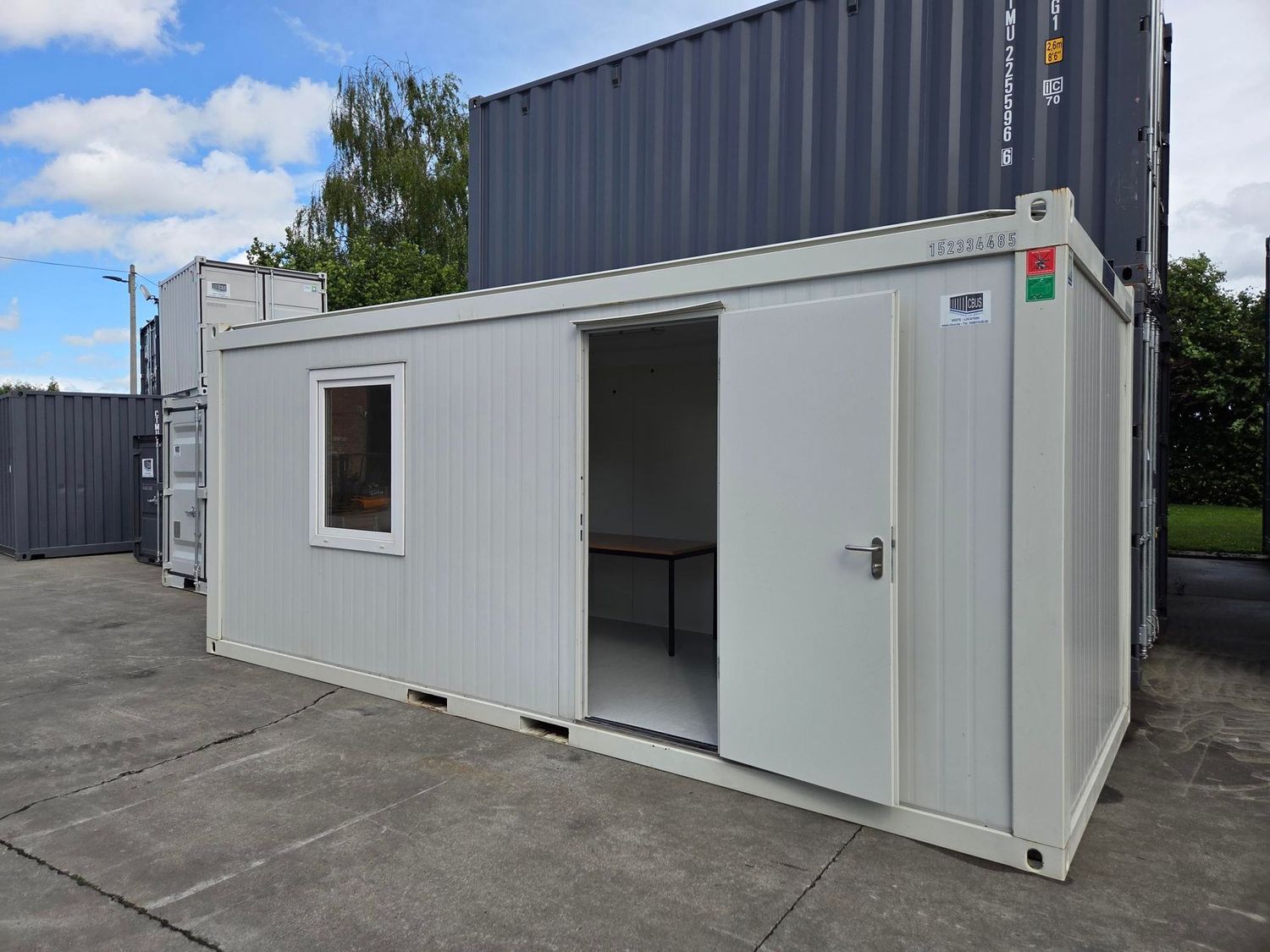 Bureau Basic Line 20' occasion
