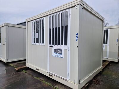 Bungalow de chantier 3.09 x 2.42m Bungalow de chantier 3.09 x 2.42m