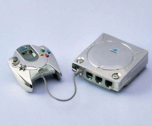 SQUARE ENIX - 102653 - Sega hardware dreamcast pal bring arts gallery replica