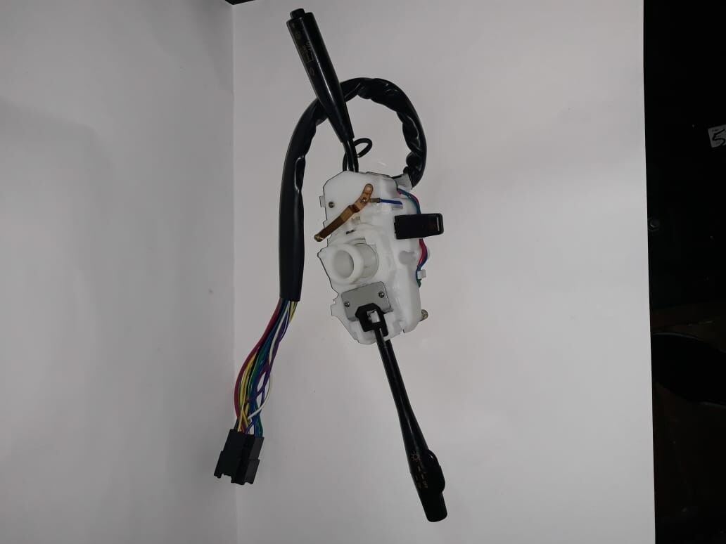 Switch luces y motor de freno   84310-87329  /1997/2014