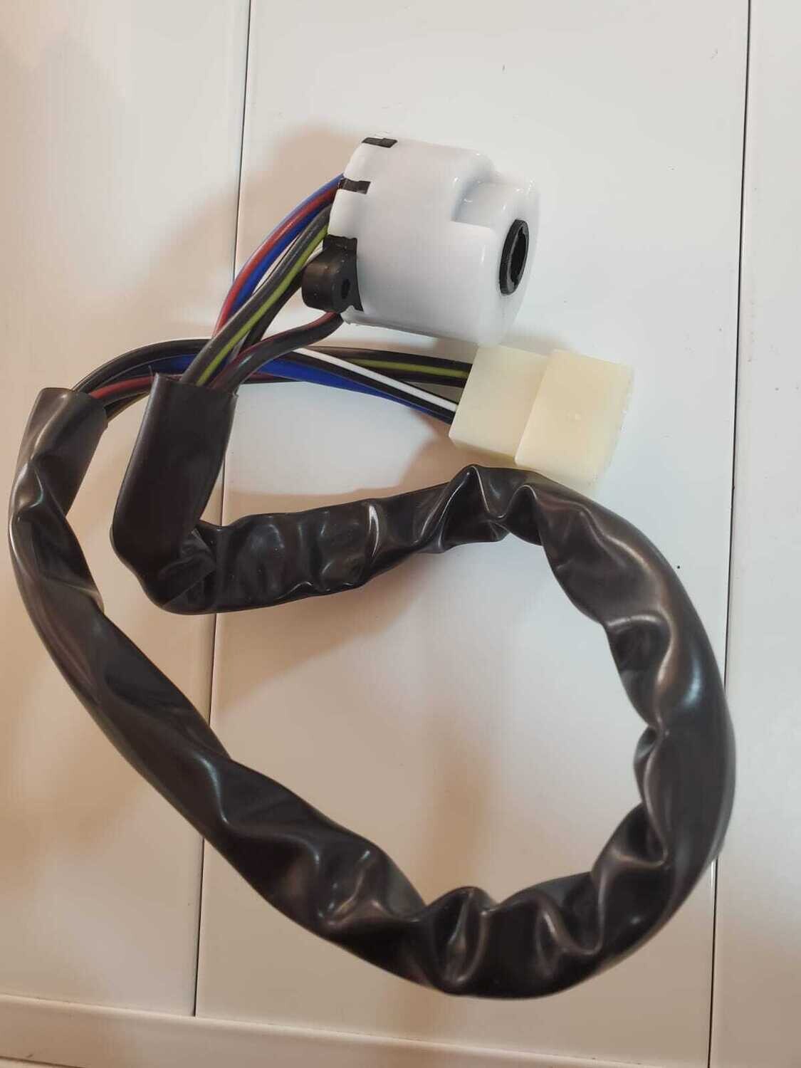 SWITCH ENCENDIDO PARTE ELECTRICA 84450-87306