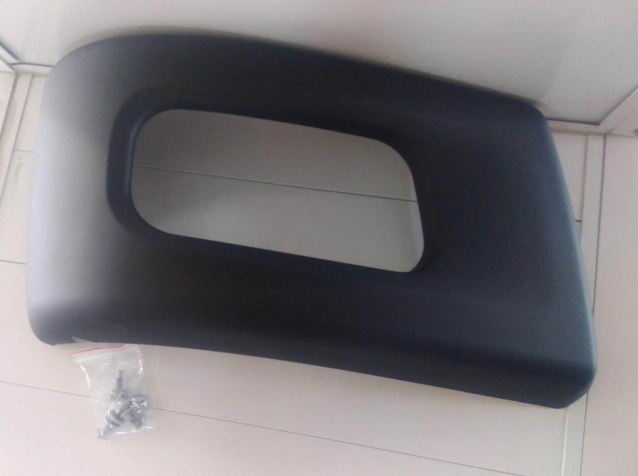 ESQUINERO BUMPER FUSO C/E LH 3.5T MBL-12-221L