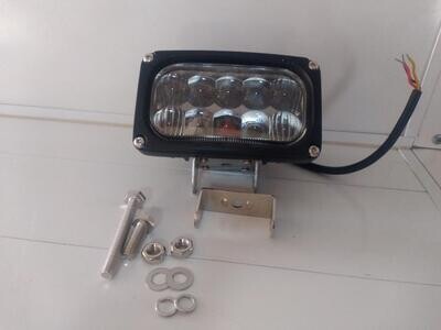 PANTALLITA LED BUMPER DAIHASU -YR5030