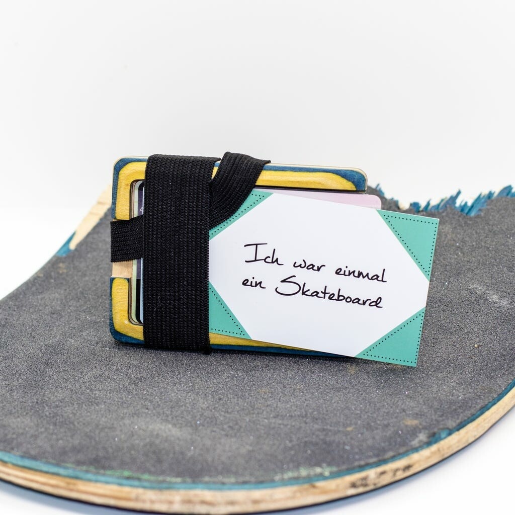 Kulla Cardholder aus gebrauchtem Skateboard Kulla Cardholder aus gebrauchtem Skateboard