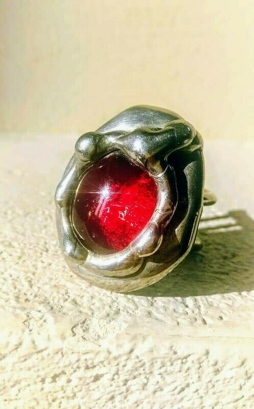 Anello Stagno  goccia rossa