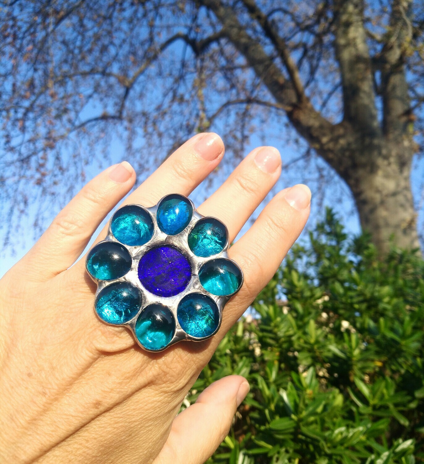 Anello Drops in Bloom