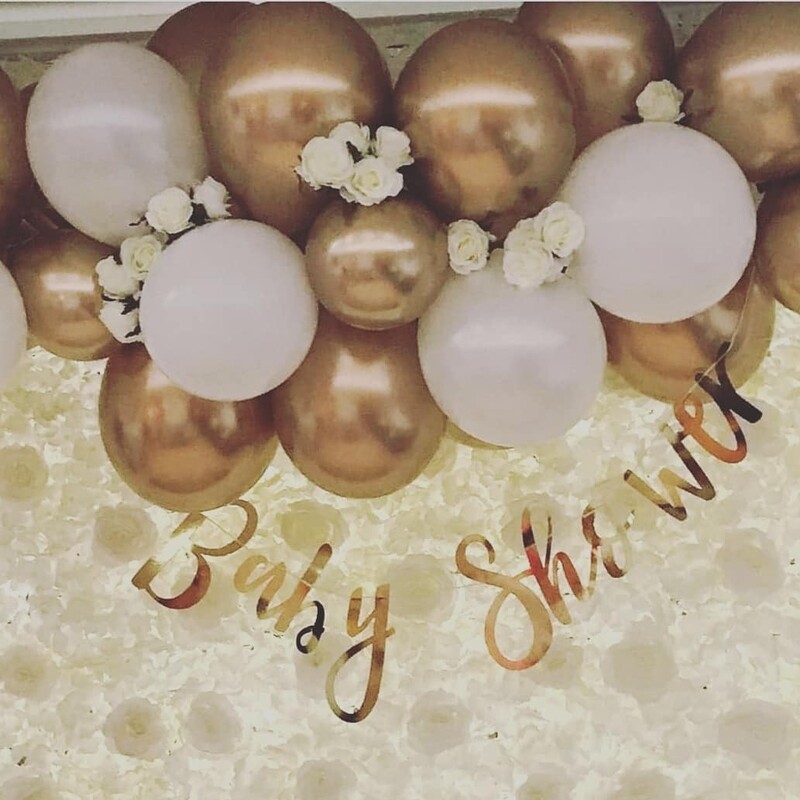 Baby shower balloon garland