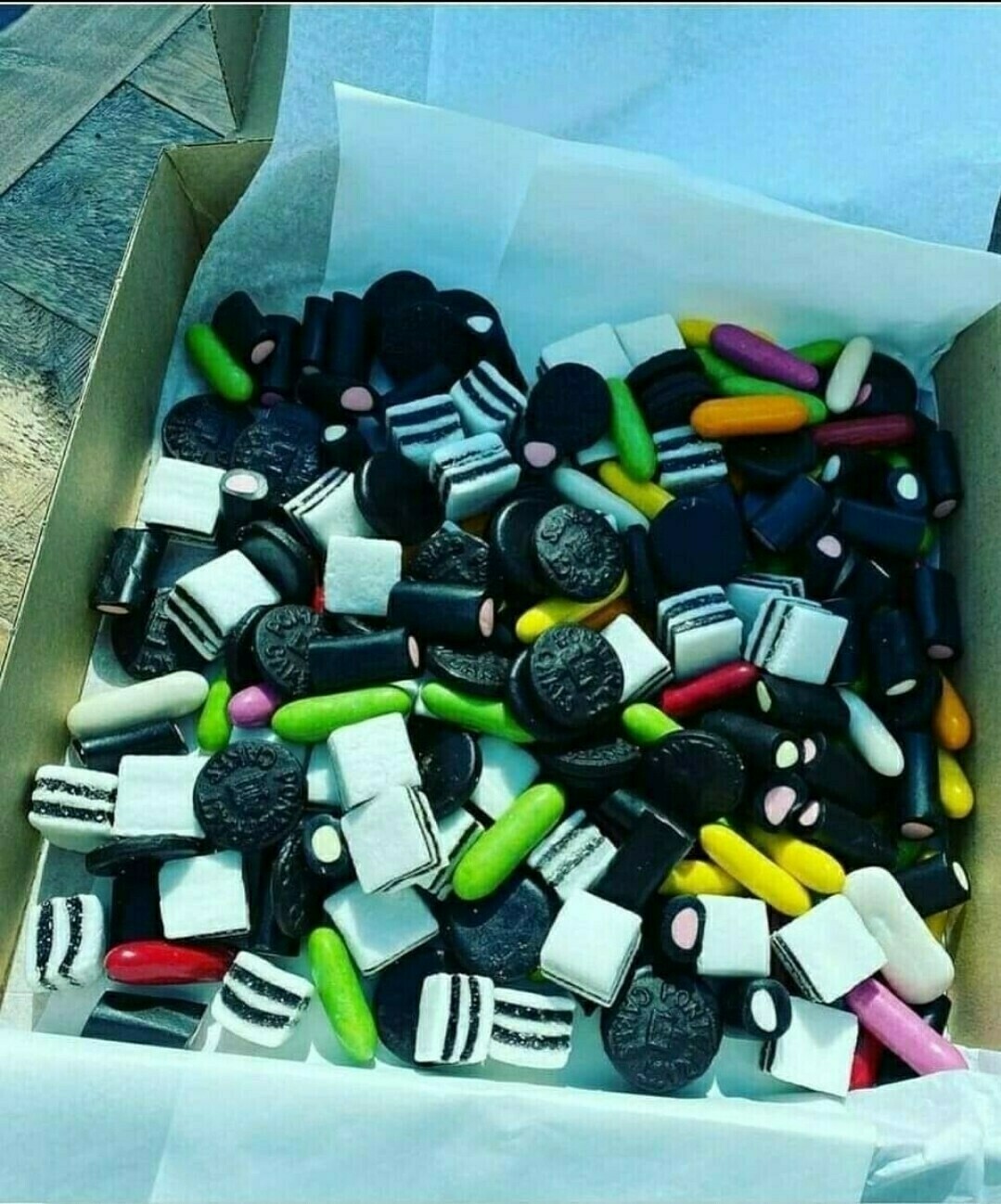 Liquorice box