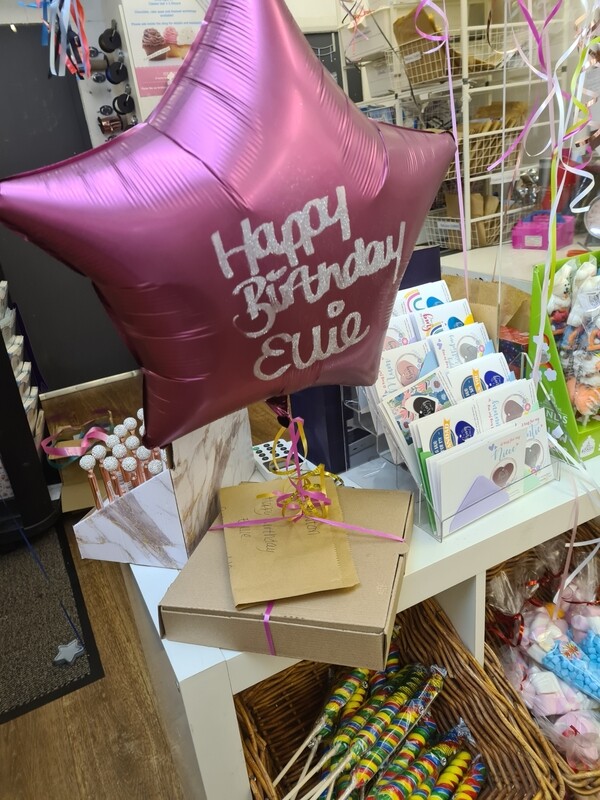 Balloon, bow &amp; treat box gift