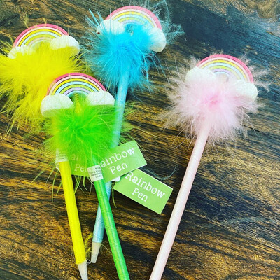 Fluffy rainbow Pen