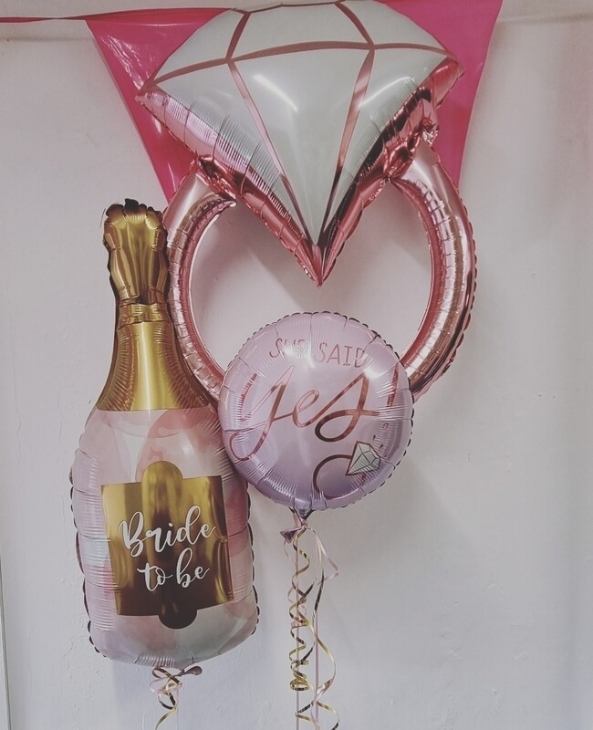 Bridal shower balloon bundle