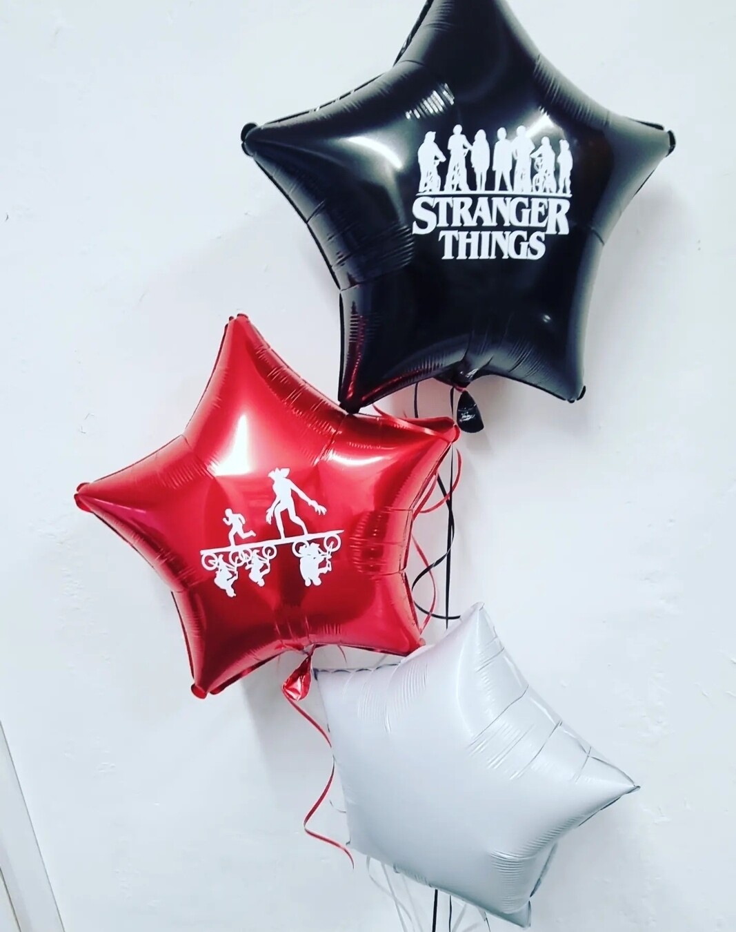 Stranger things balloon bunch