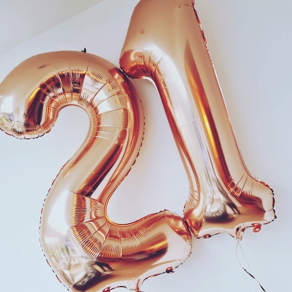 Number helium balloon