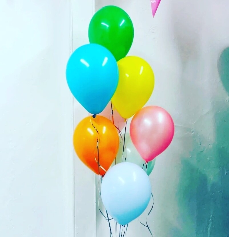 1 x Bunch 2 latex balloons