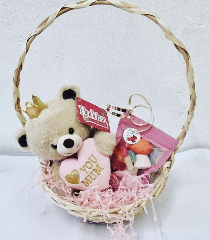 Small Mother’s Day Basket With Teddy And Sweet Pouch