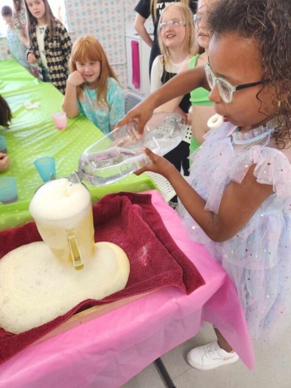 ⚗️  KITCHEN CHEMISTRY Party £14.95pp