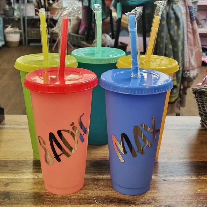 Personalised straw cup