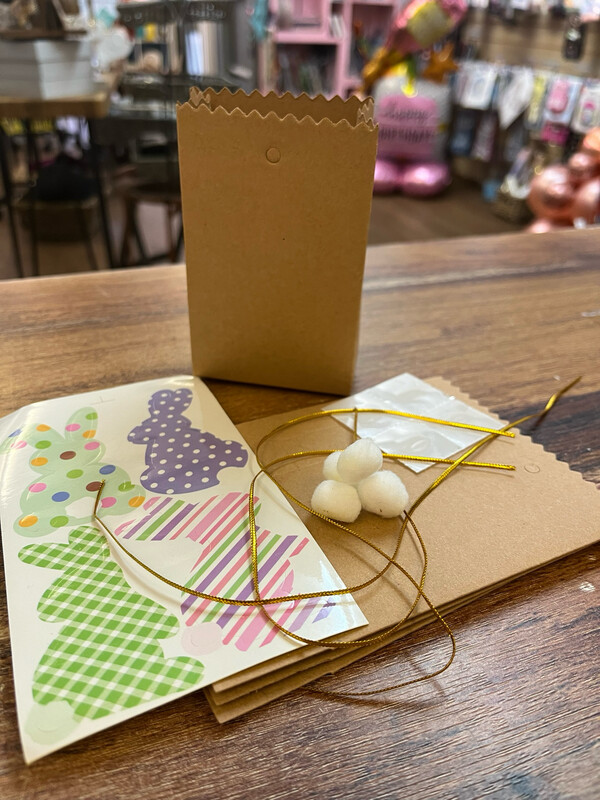 Make your own Mini Easter Boxes X 4 Make your own Mini Easter Boxes X 4