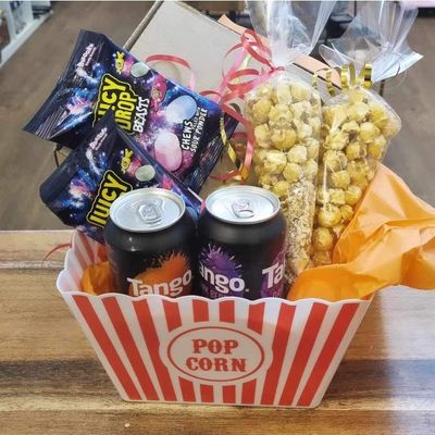 Movie Night Treats … With 500g Sweet Box