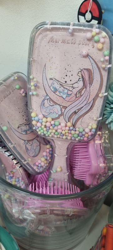 Beaded hairbrush mermaid design 