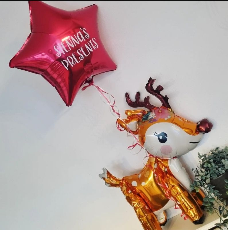 Reindeer &amp; star ELF arrival balloon