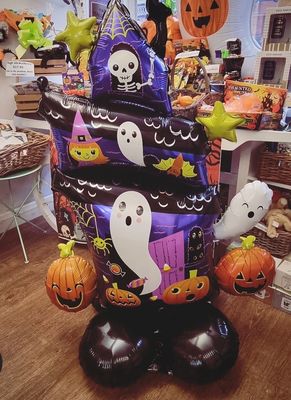 Halloween HUGE haunted house balloon Halloween HUGE haunted house balloon