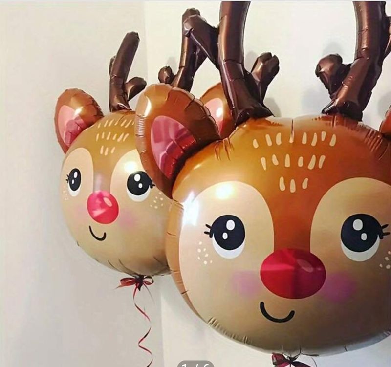 Reindeer head balloon